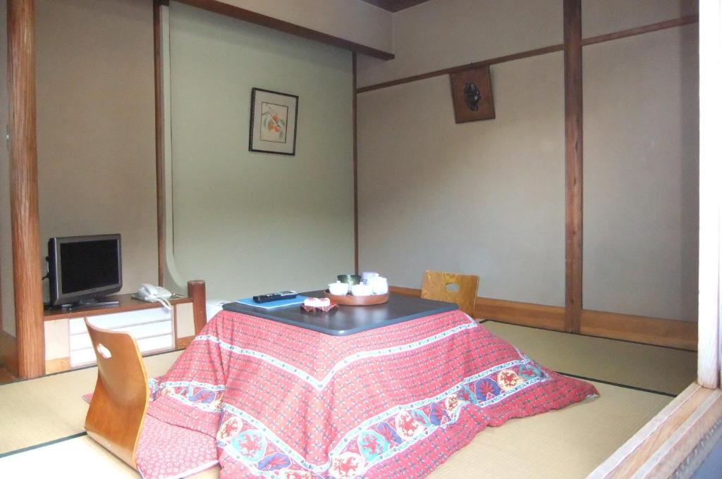 Omiya Ryokan Хаконе Екстериор снимка